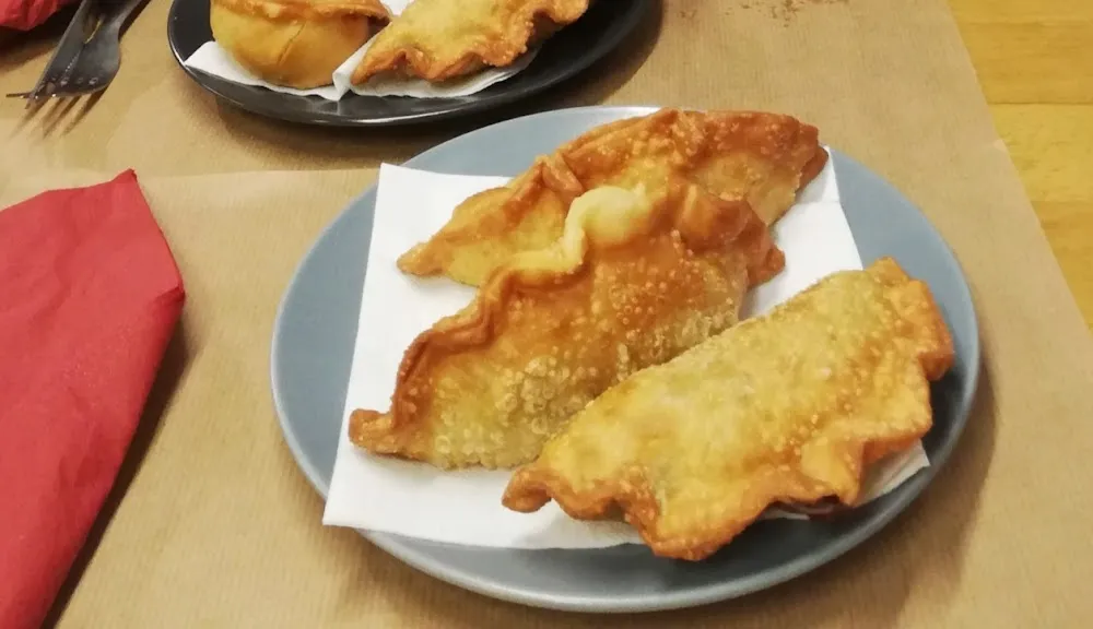 Trio D'empanadas